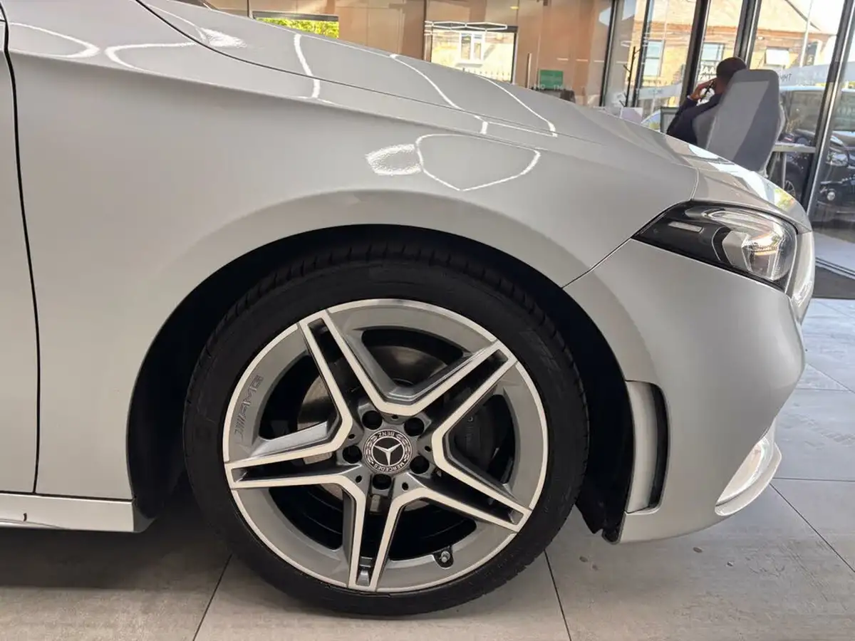 2019-mercedes-benz-a-class-15d-a180d-amg-line-hatchback-5d-7g-dct-big-6