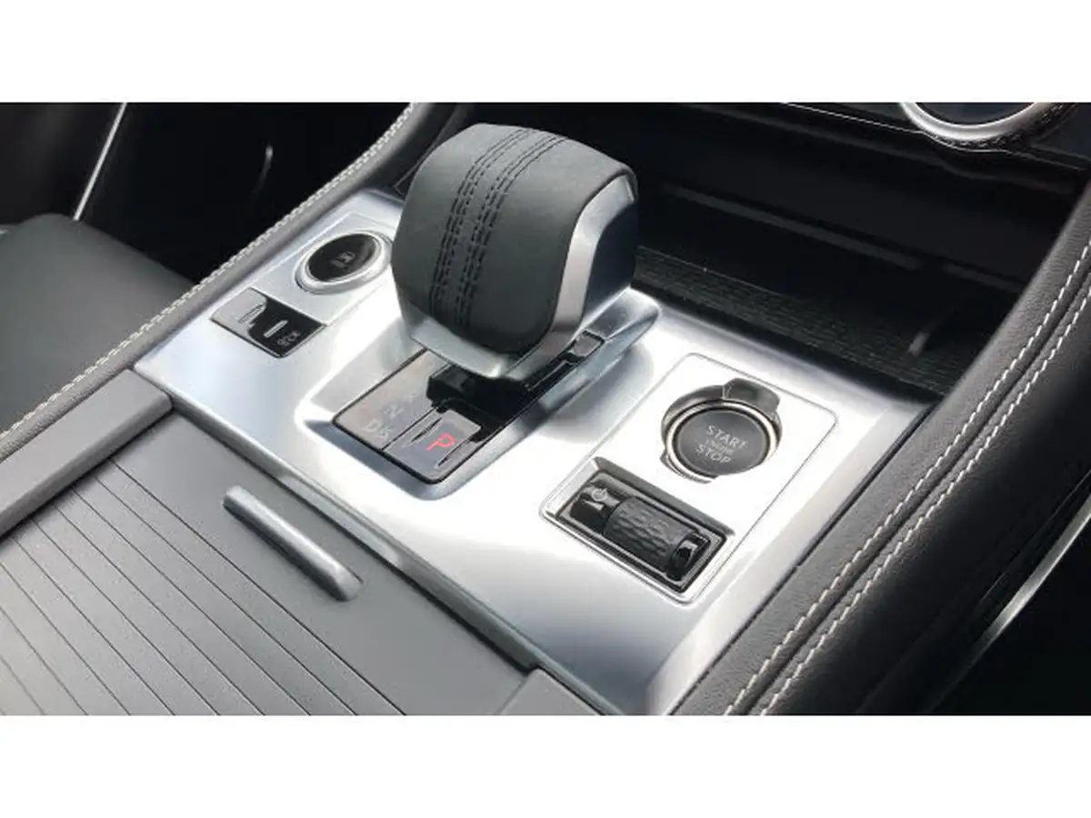 2024-jaguar-f-pace-20-d200-r-dynamic-hse-black-90th-anniversary-edition-big-12