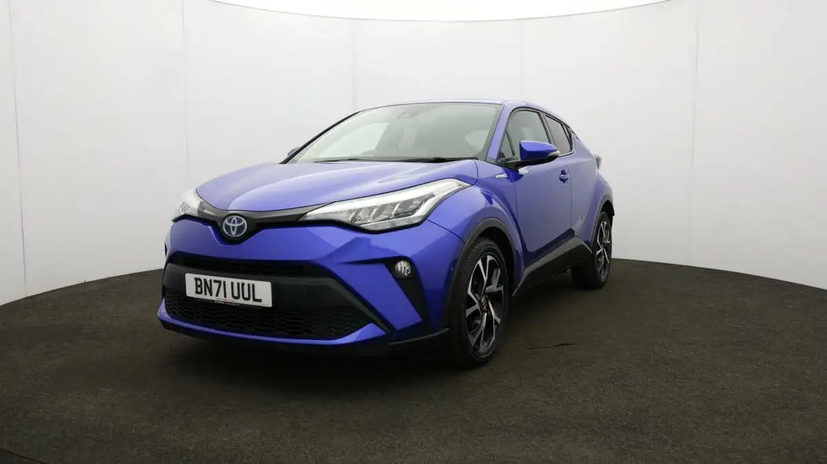 2021-toyota-c-hr-18-vvt-i-design-big-31