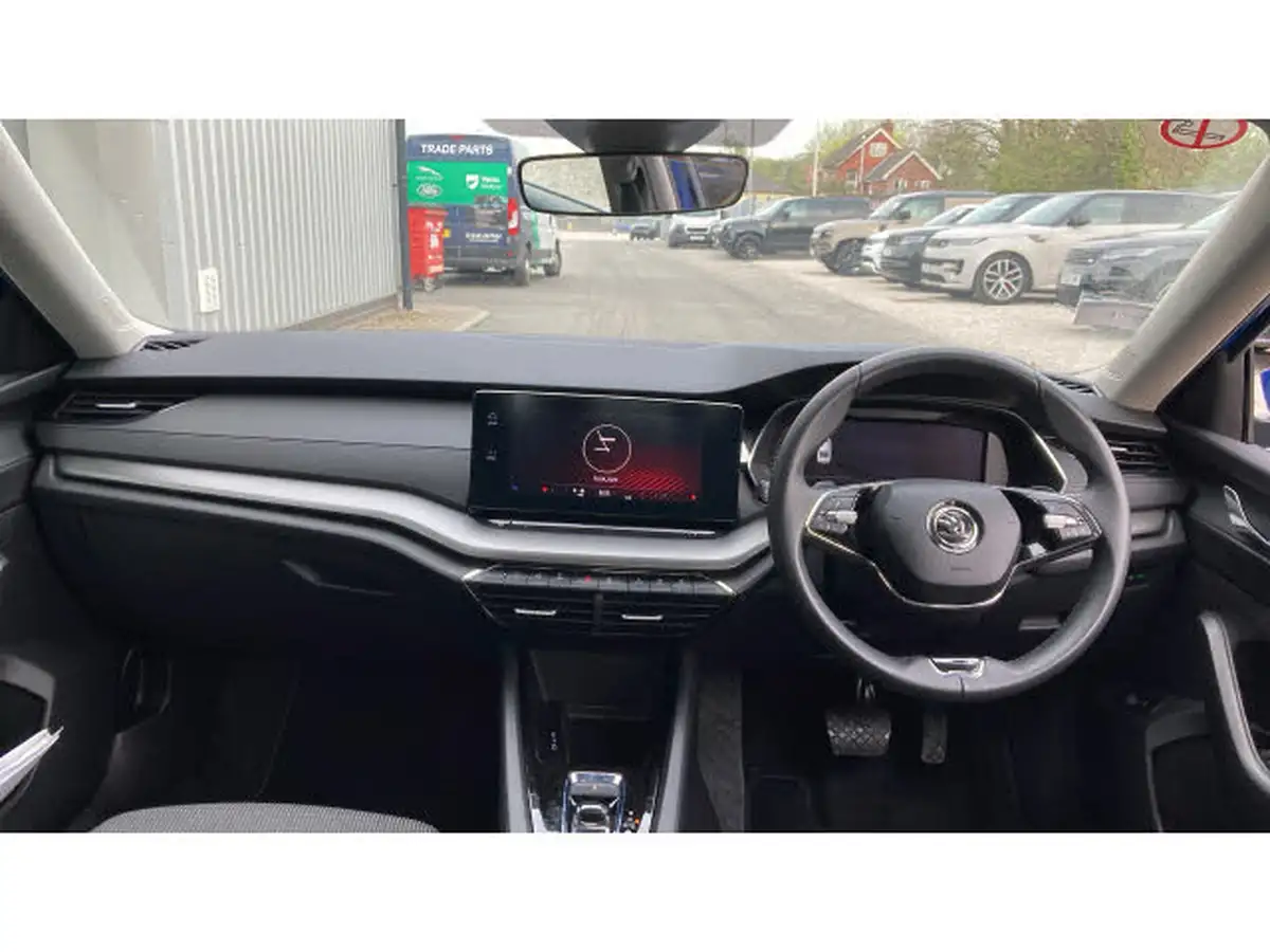 2023-skoda-octavia-14-tsi-se-technology-hatchback-big-8