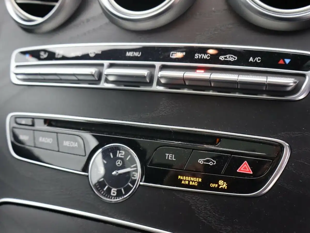 2017-mercedes-benz-c-class-20-c300-amg-line-premiumss-coupe-9g-tronic-plus-big-21