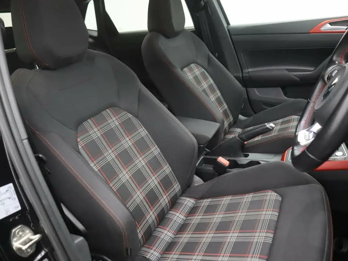 2021-volkswagen-polo-20-tsi-gti-207ps-big-10