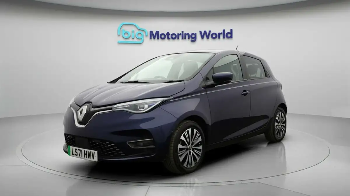 2021-renault-zoe-e-riviera-limited-edition-big-2