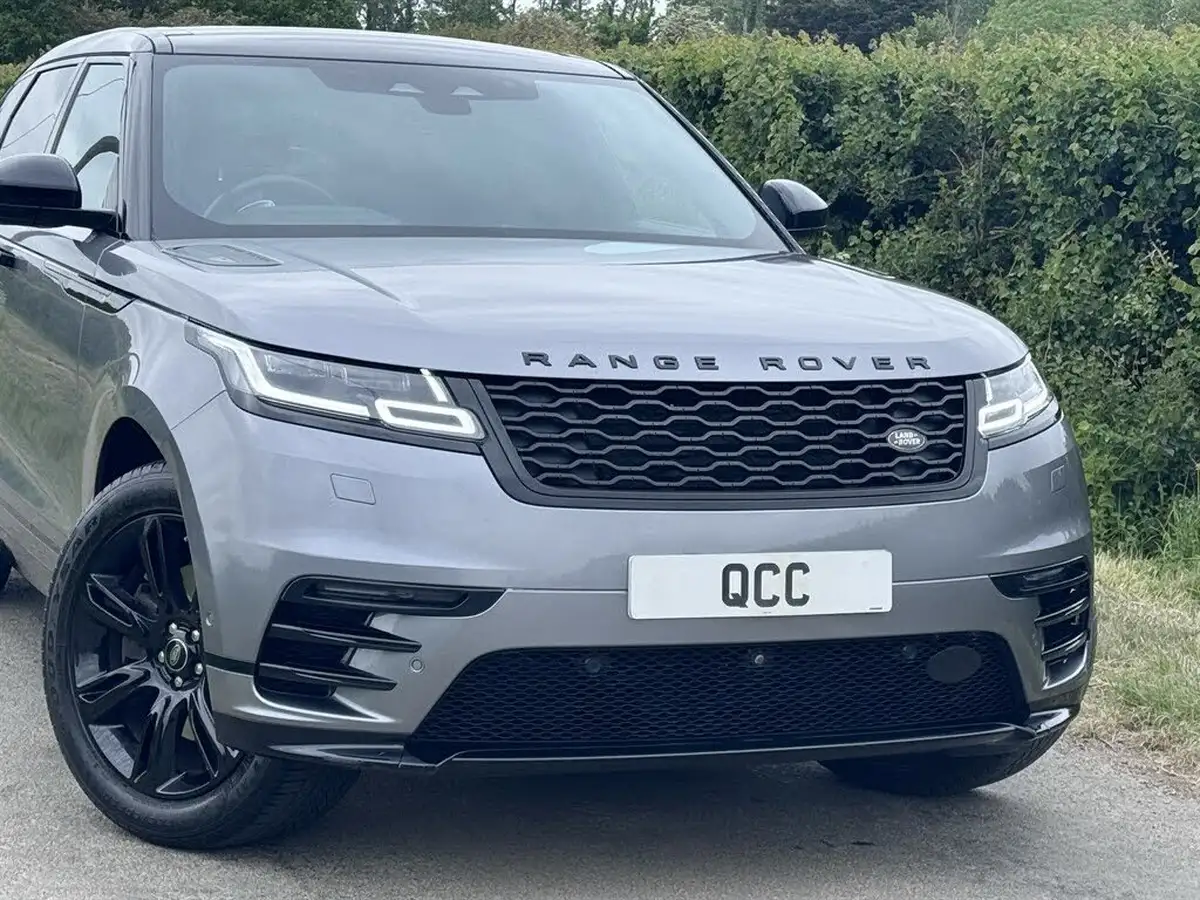 2021-land-rover-range-rover-velar-20-d200-velar-edition-big-28