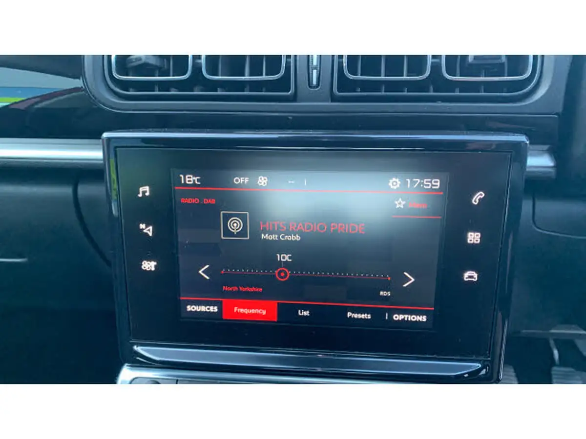 2017-citroen-c3-12-puretech-flair-82ps-big-11