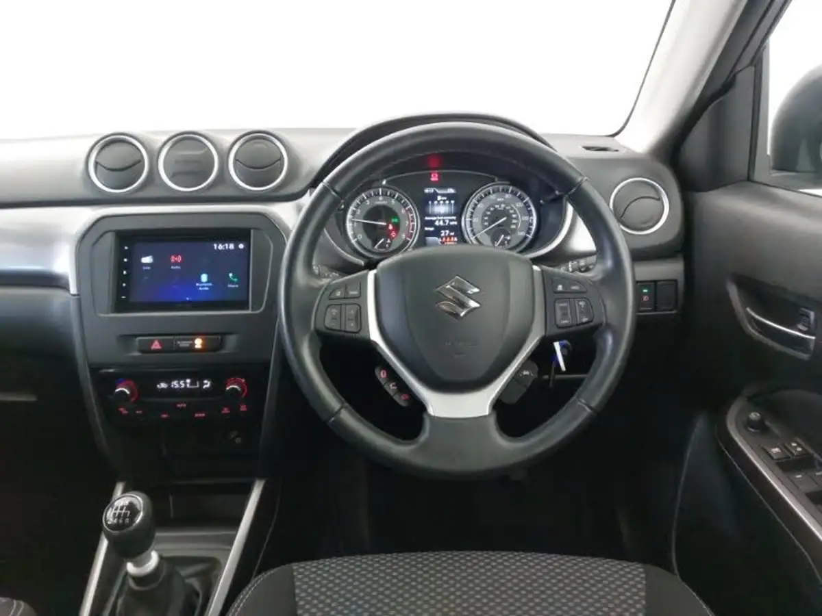 2022-suzuki-vitara-14-boosterjet-sz-t-big-6