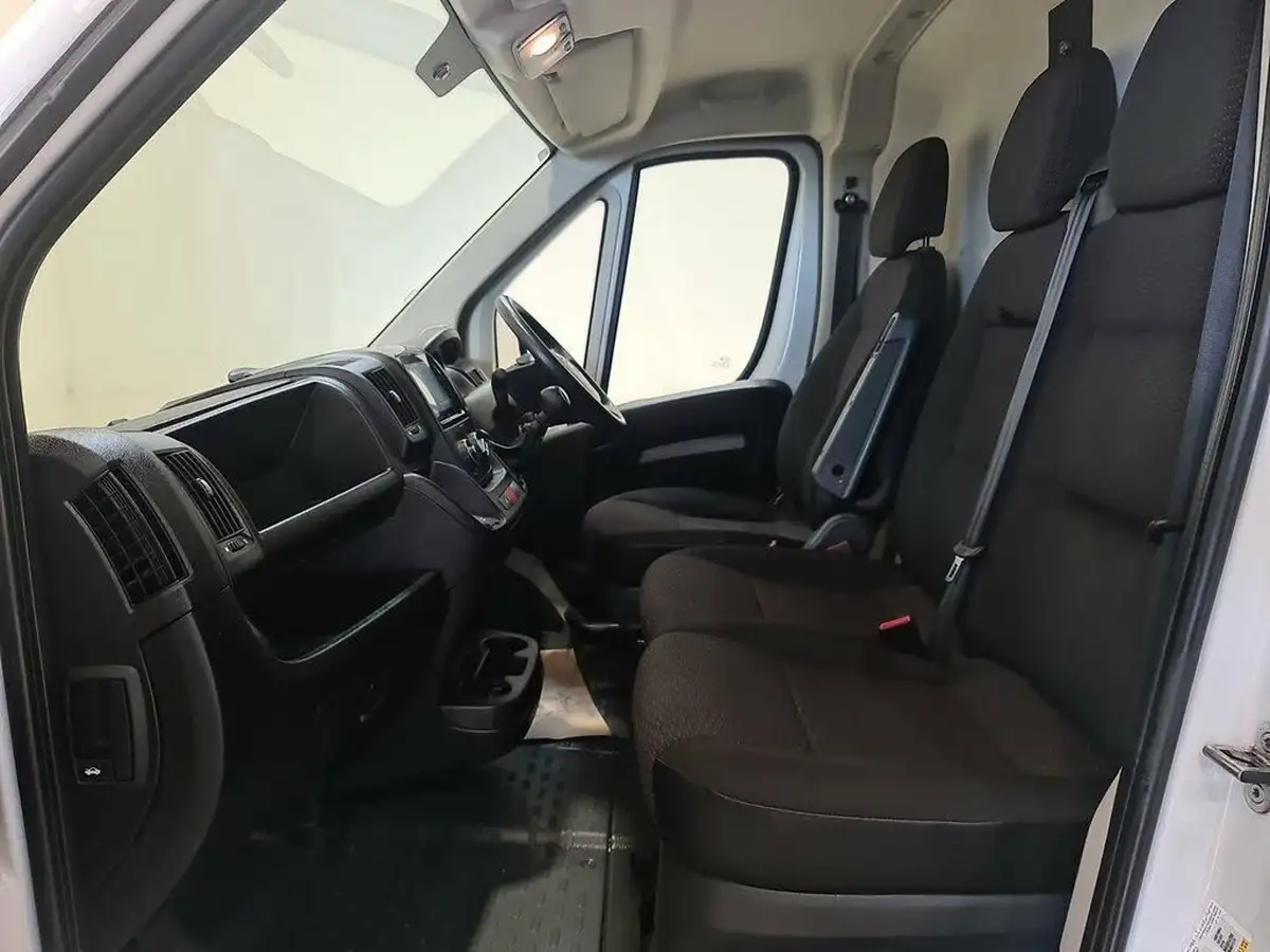 2023-vauxhall-movano-22cdti-l3-h2-3500-prime-140pseu6d-2179cc-big-7