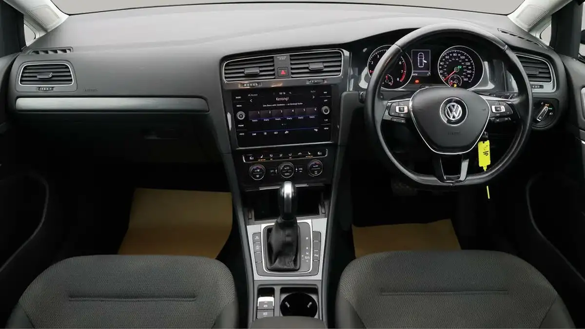 2020-volkswagen-golf-15-tsi-match-edition-150ps-estate-dsg-big-12