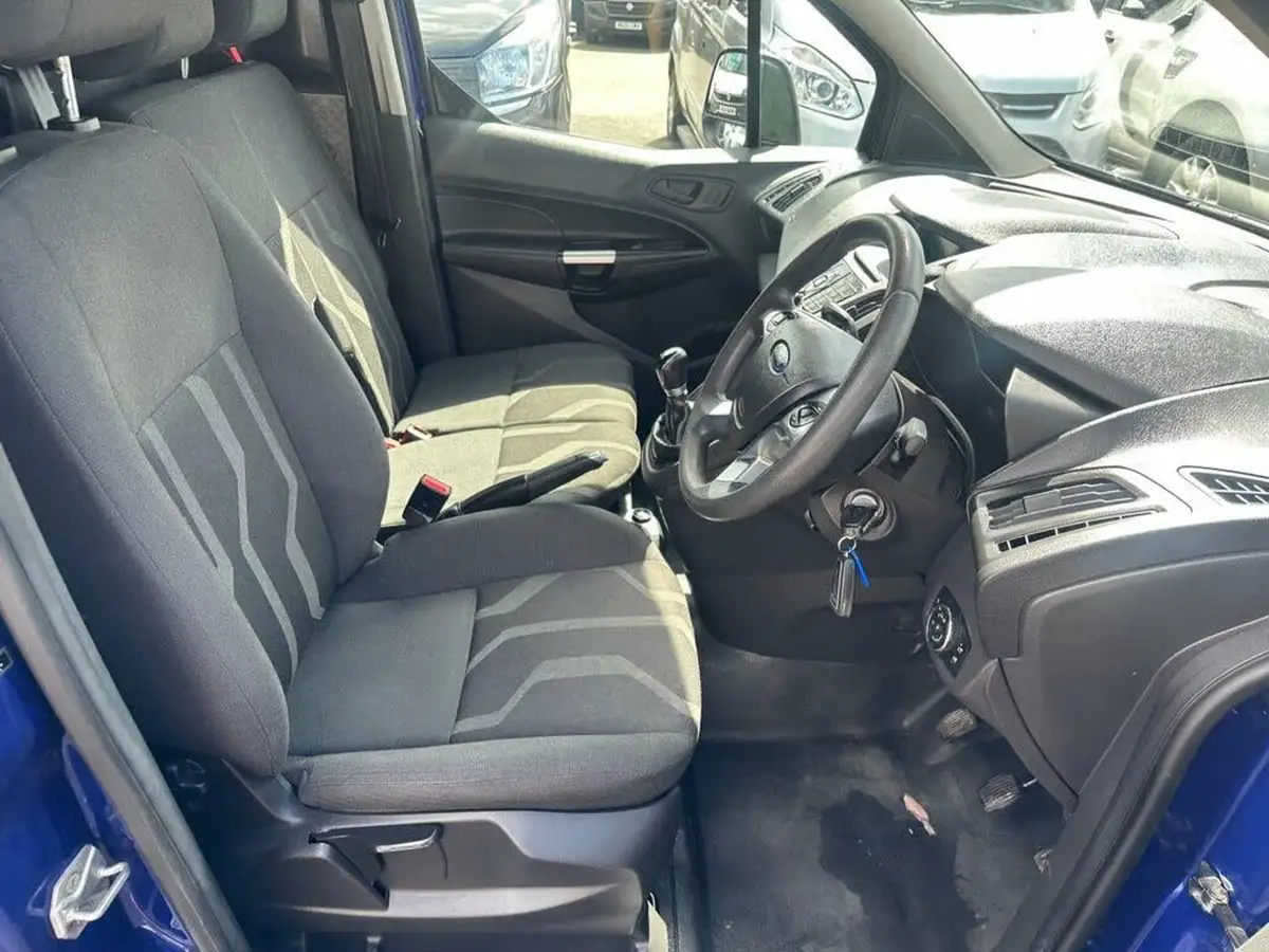 2014-ford-transit-connect-16tdci-l1-trend-200-panel-big-18