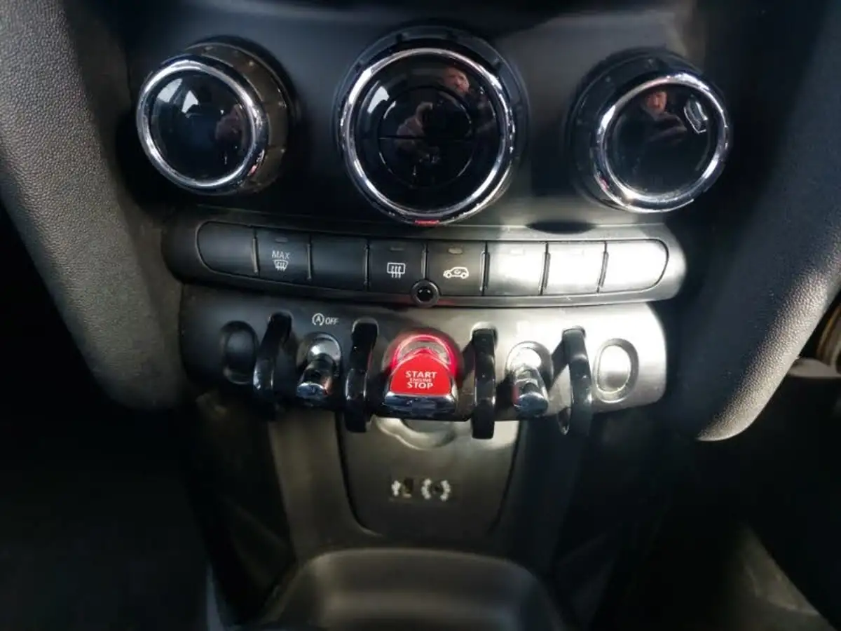 2017-mini-cooper-20-cooper-s-ss-hatchback-5d-big-14