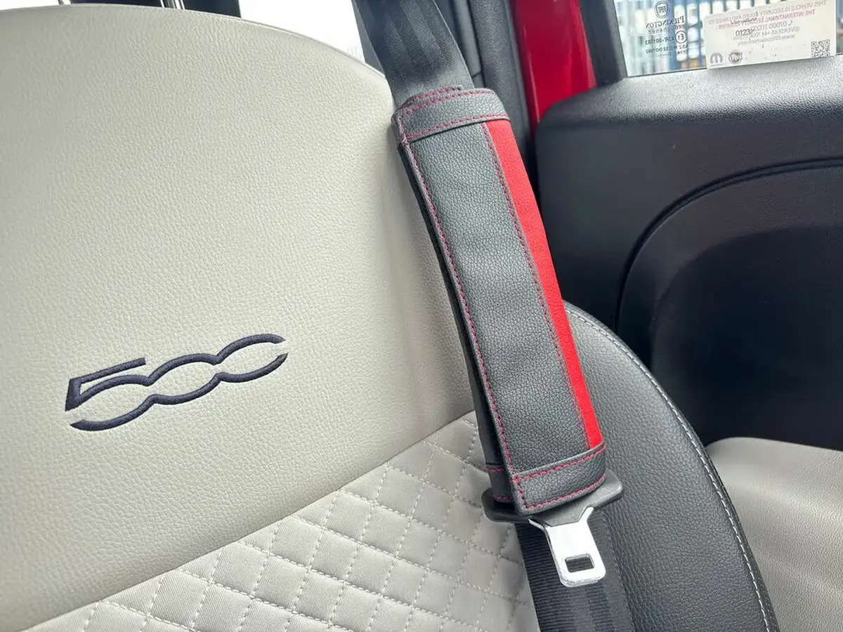 2022-fiat-500-10-dolcevita-big-34