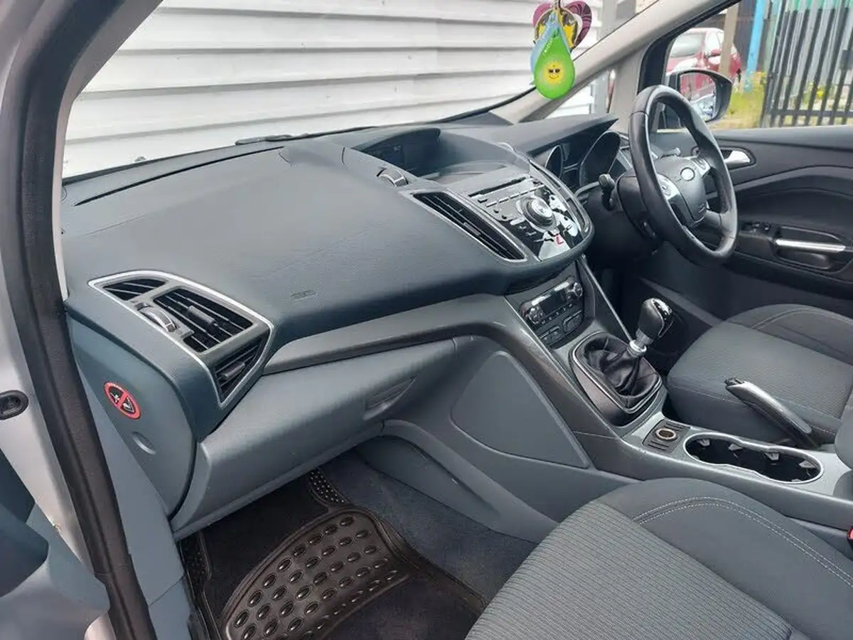 2012-ford-c-max-20td-titanium-140ps-big-11