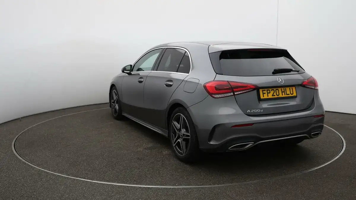 2020-mercedes-benz-a-class-20d-a200d-amg-line-hatchback-5d-big-58
