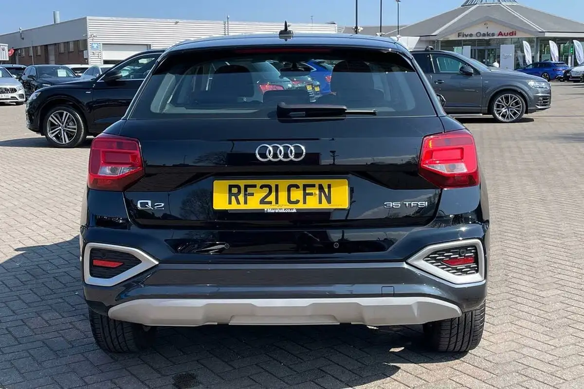 2021-audi-q2-15-35-tfsi-sport-s-tronic-big-4