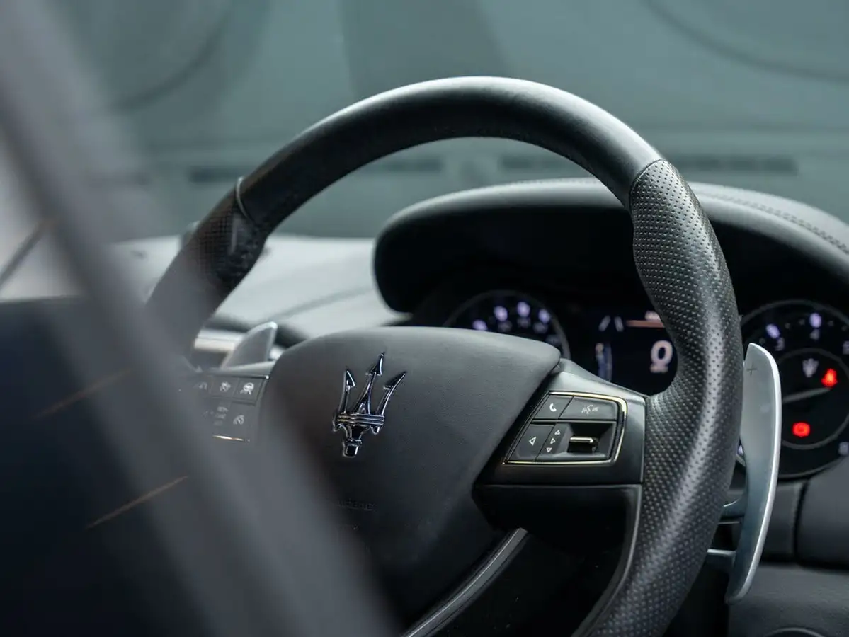 2022-maserati-ghibli-20-gt-1998cc-big-40