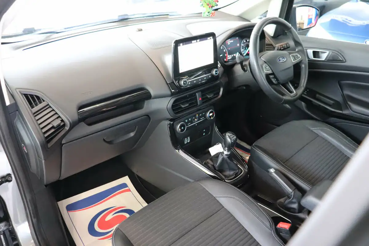 2018-ford-ecosport-10t-titanium-125ps-ss-big-30