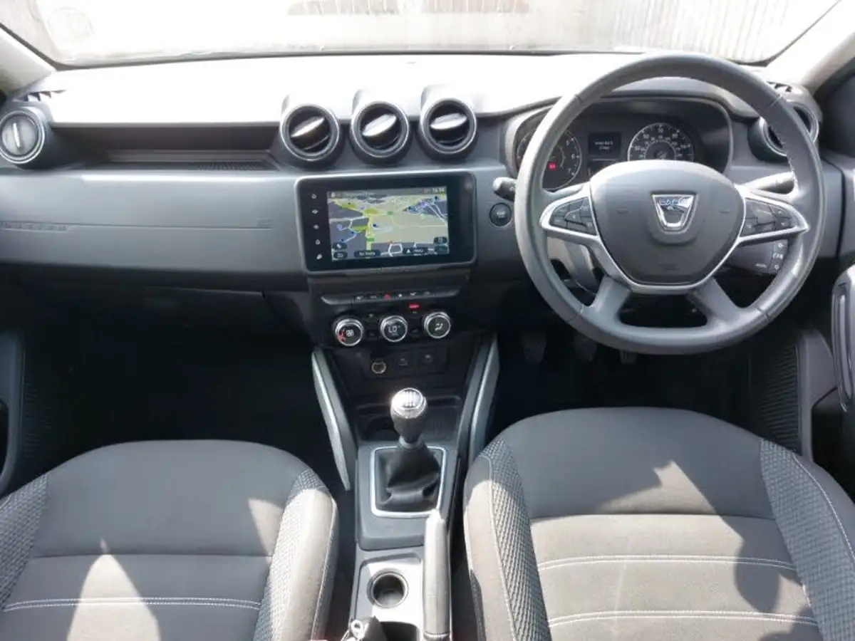 2022-dacia-duster-13-tce-prestige-130bhp-big-2