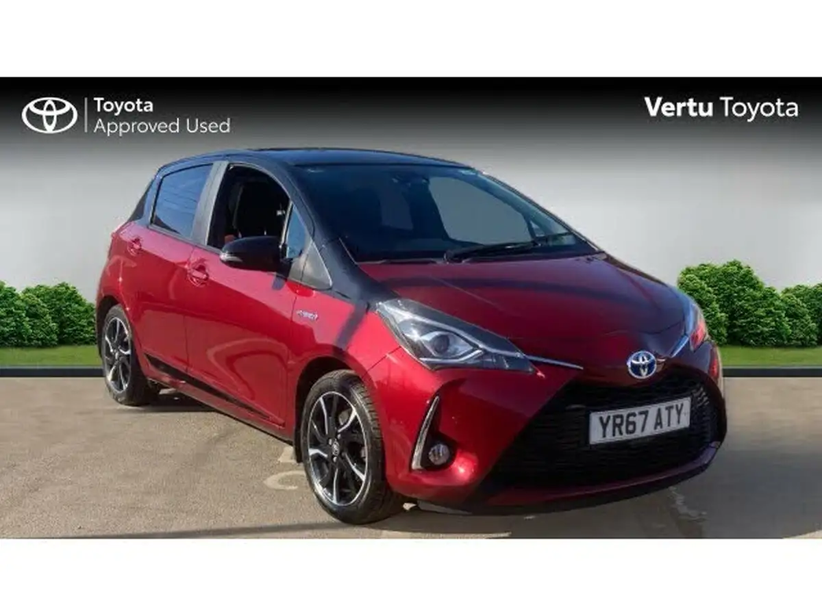 2017-toyota-yaris-15-vvt-i-yellow-bi-tone-limited-edition-hybrid-big-0
