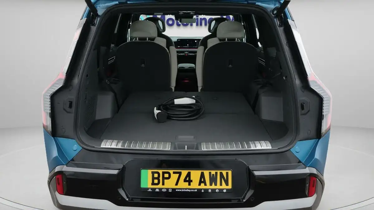 2025-kia-ev9-e-gt-line-s-7-big-17