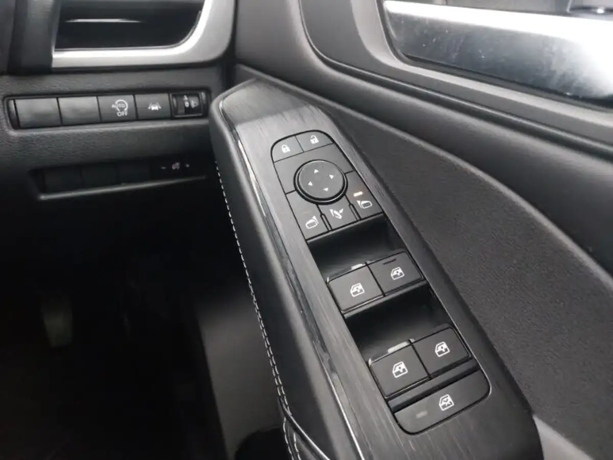 2023-nissan-qashqai-13-dig-t-n-connecta-140ps-big-11