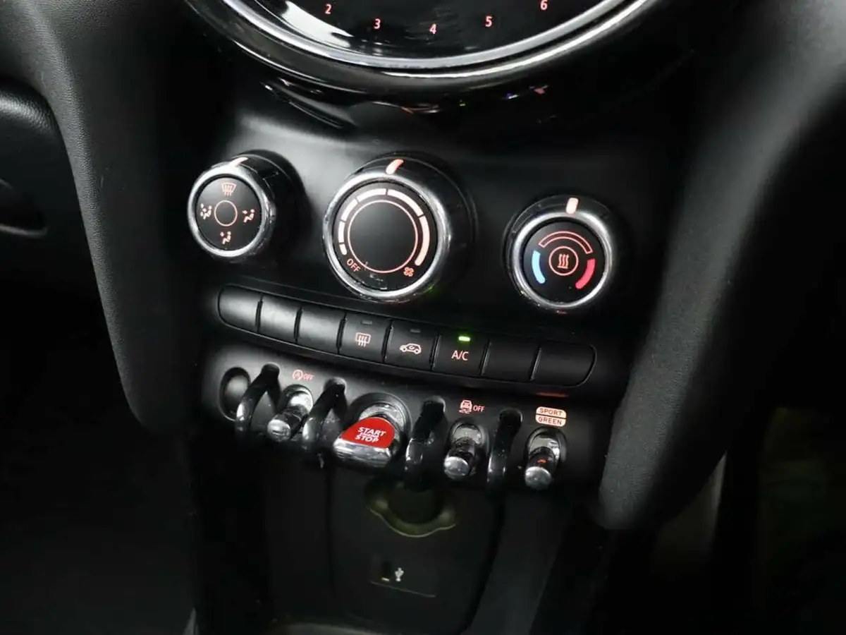 2022-mini-cooper-20-cooper-s-classic-hatchback-5d-big-28