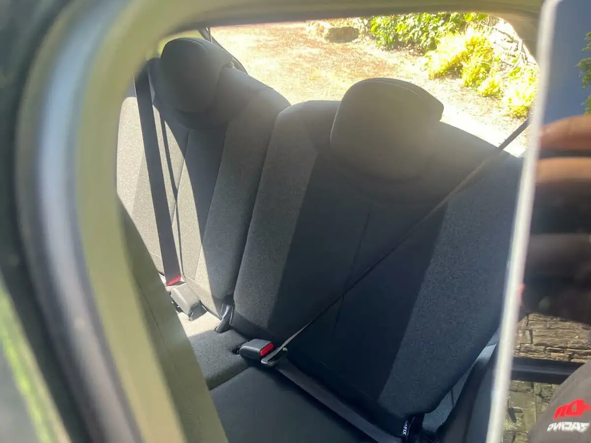2016-citroen-c1-12-puretech-flair-82ps-5d-big-33