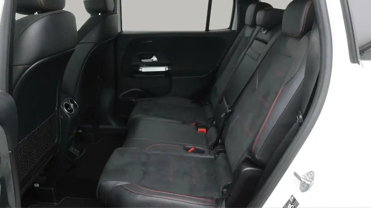 2020-mercedes-benz-glb-class-20d-glb220d-amg-line-premium-5-big-16
