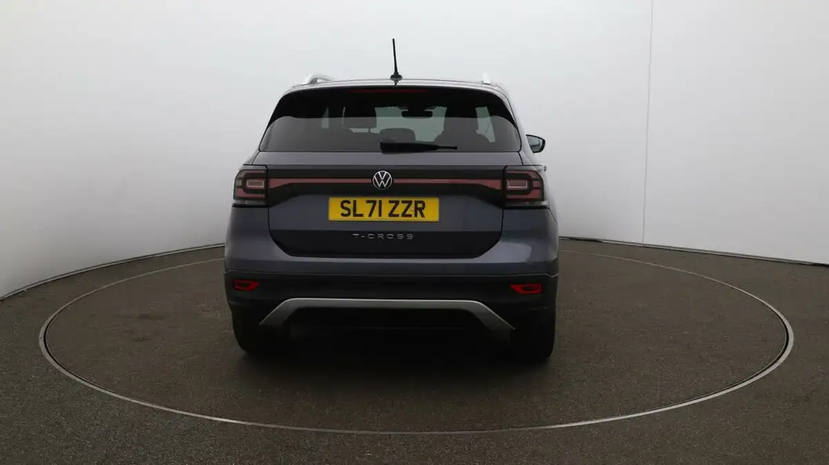 2021-volkswagen-t-cross-big-56