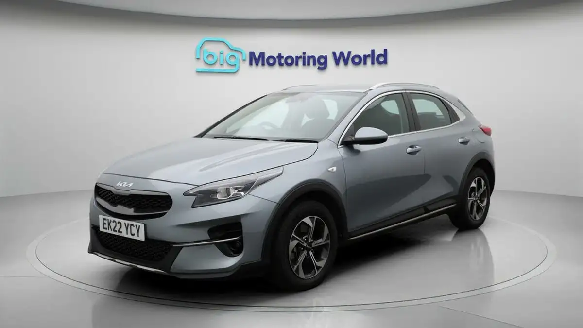 2022-kia-xceed-10-t-gdi-2-big-3