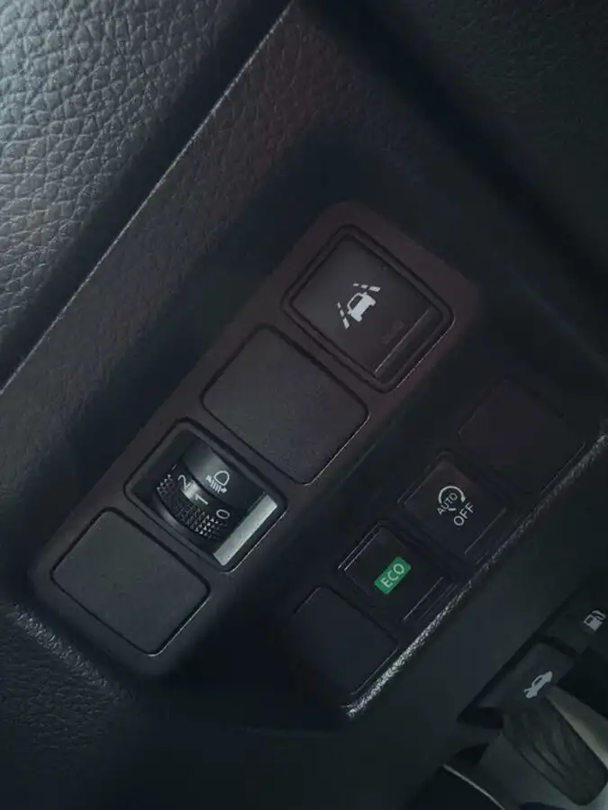 2018-nissan-qashqai-13-dig-t-n-connecta-160ps-dct-big-46