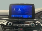 2022-ford-kuga-small-28