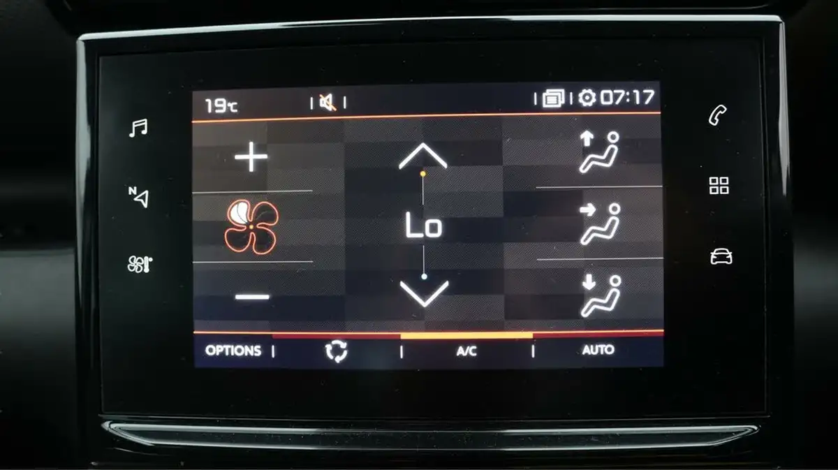 2020-citroen-c3-aircross-12-puretech-flair-130ps-ss-eat6-big-12