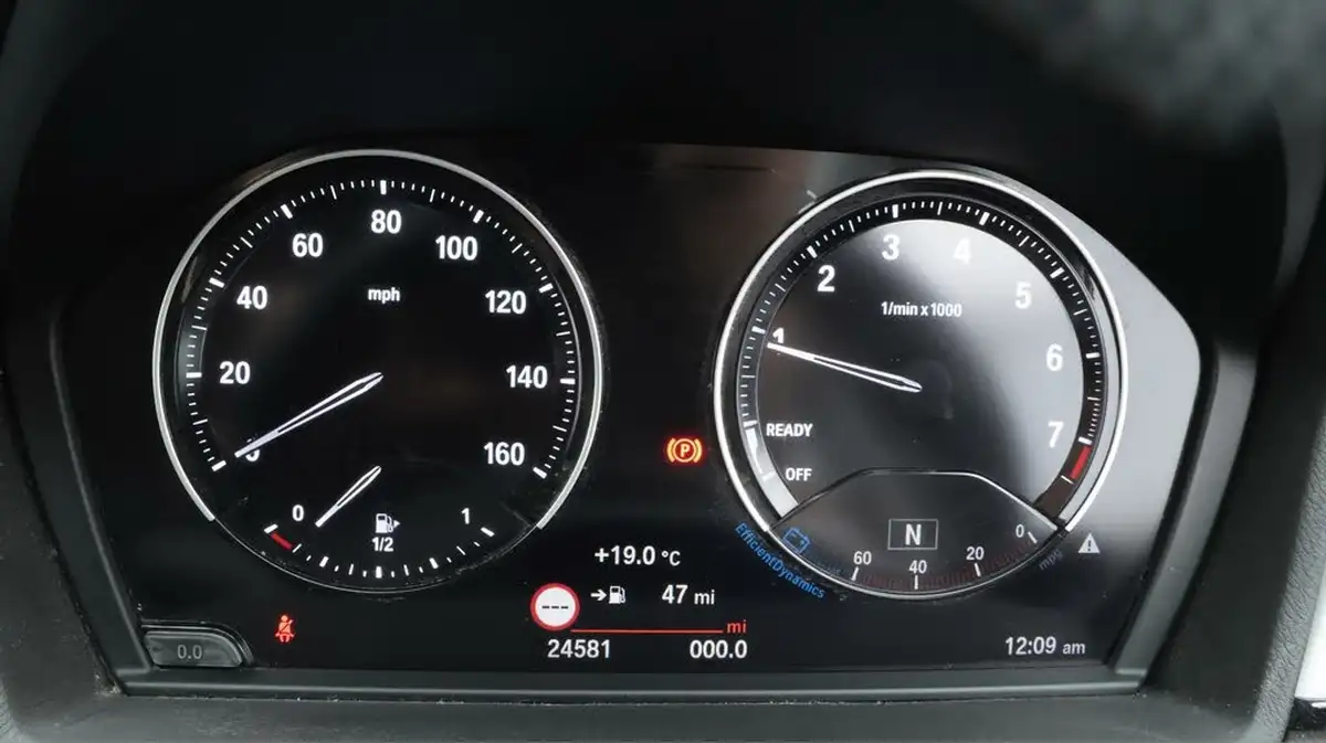 2020-bmw-x1-15-sdrive18i-se-big-10