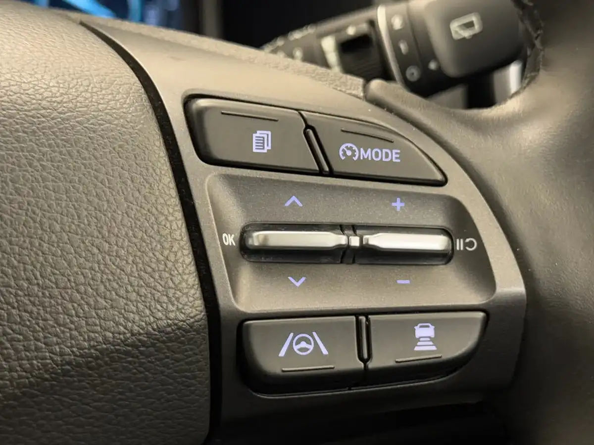 2021-hyundai-kona-16-gdi-ultimate-big-26