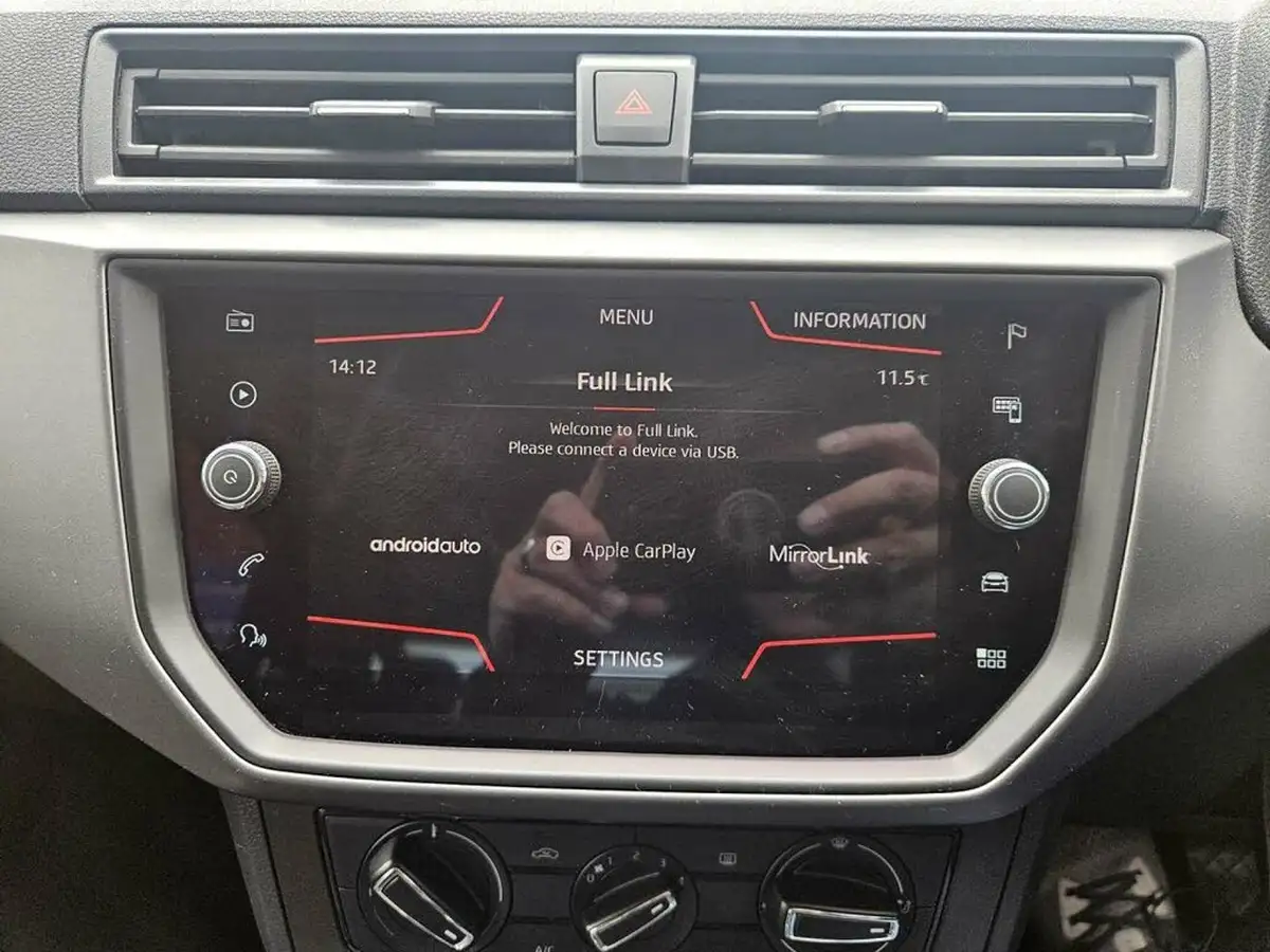 2020-seat-ibiza-10-tsi-se-technology-big-10