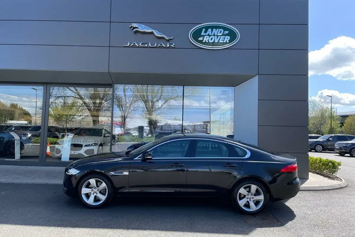 2018-jaguar-xf-20i-portfolio-250ps-saloon-4d-1998cc-big-24