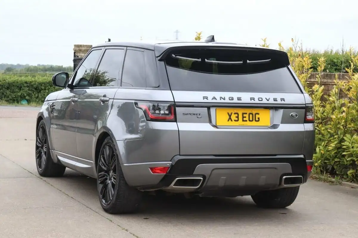 2020-land-rover-range-rover-sport-30-sdv6-hse-dynamic-big-6