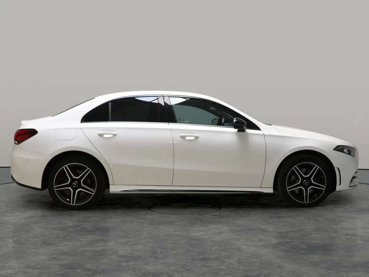 2022-mercedes-benz-a-class-20-a250-amg-line-executive-edition-saloon-4d-big-12
