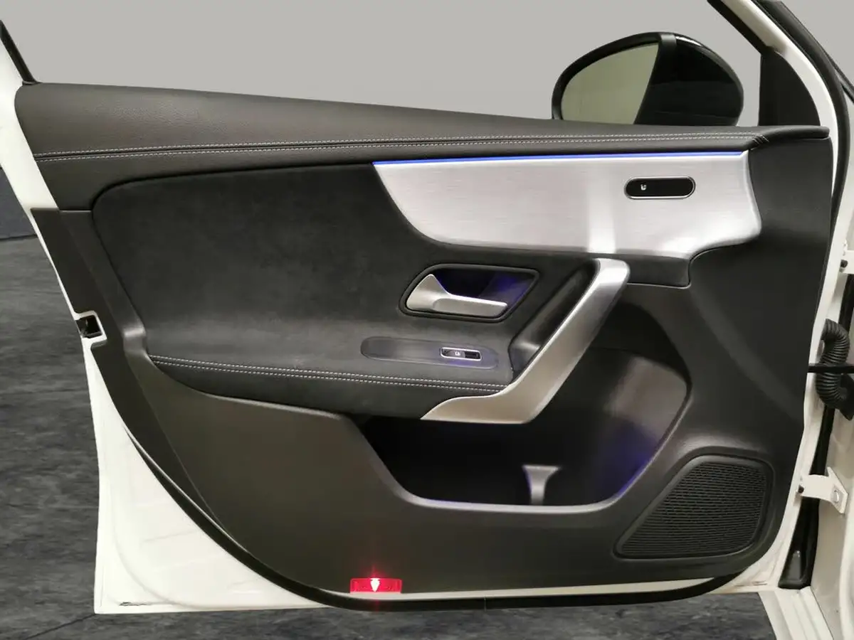 2022-mercedes-benz-a-class-20-a250-amg-line-executive-edition-saloon-4d-big-36