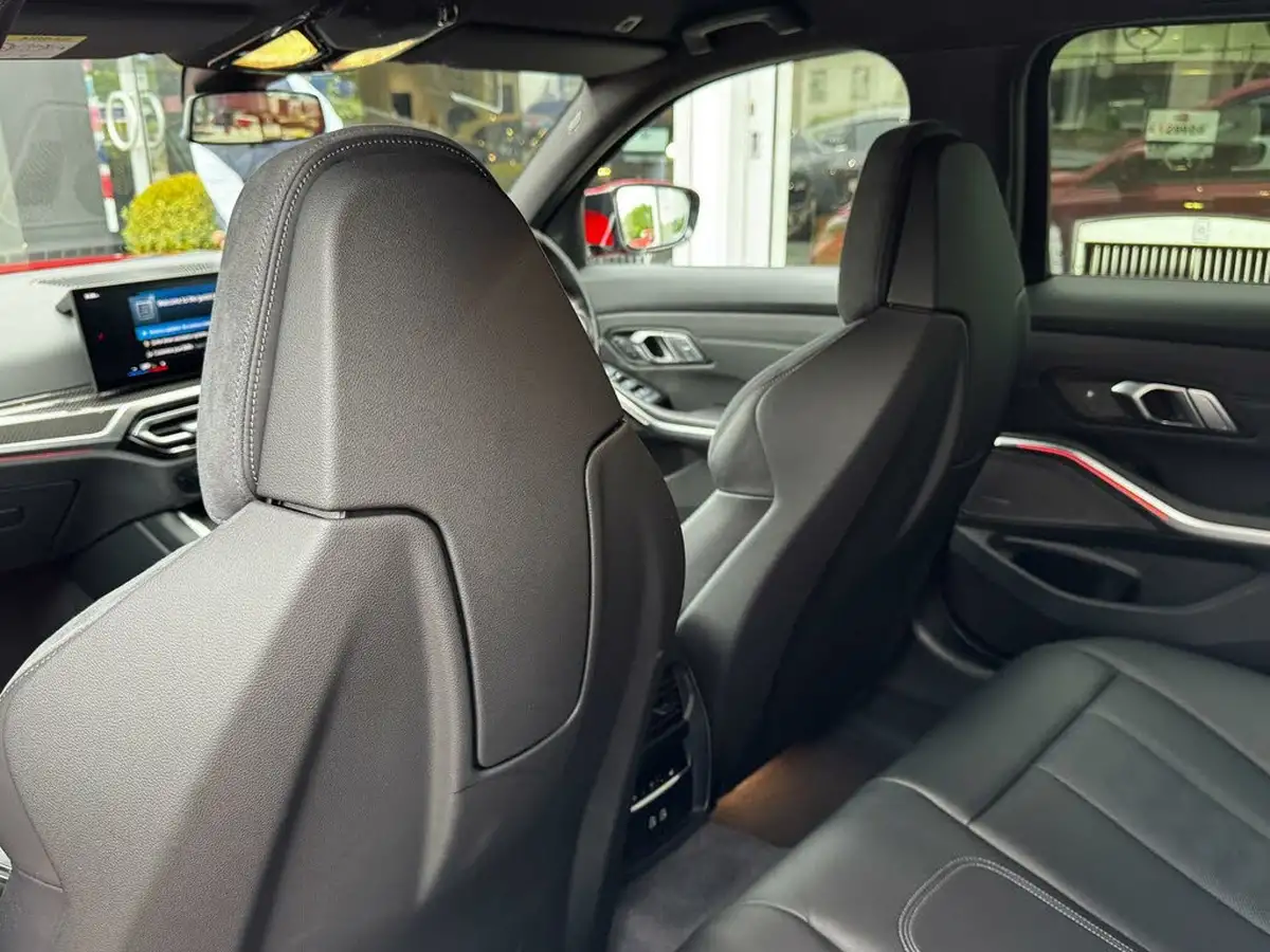 2023-bmw-3-series-30-m3-competition-xdrive-touring-5d-big-25