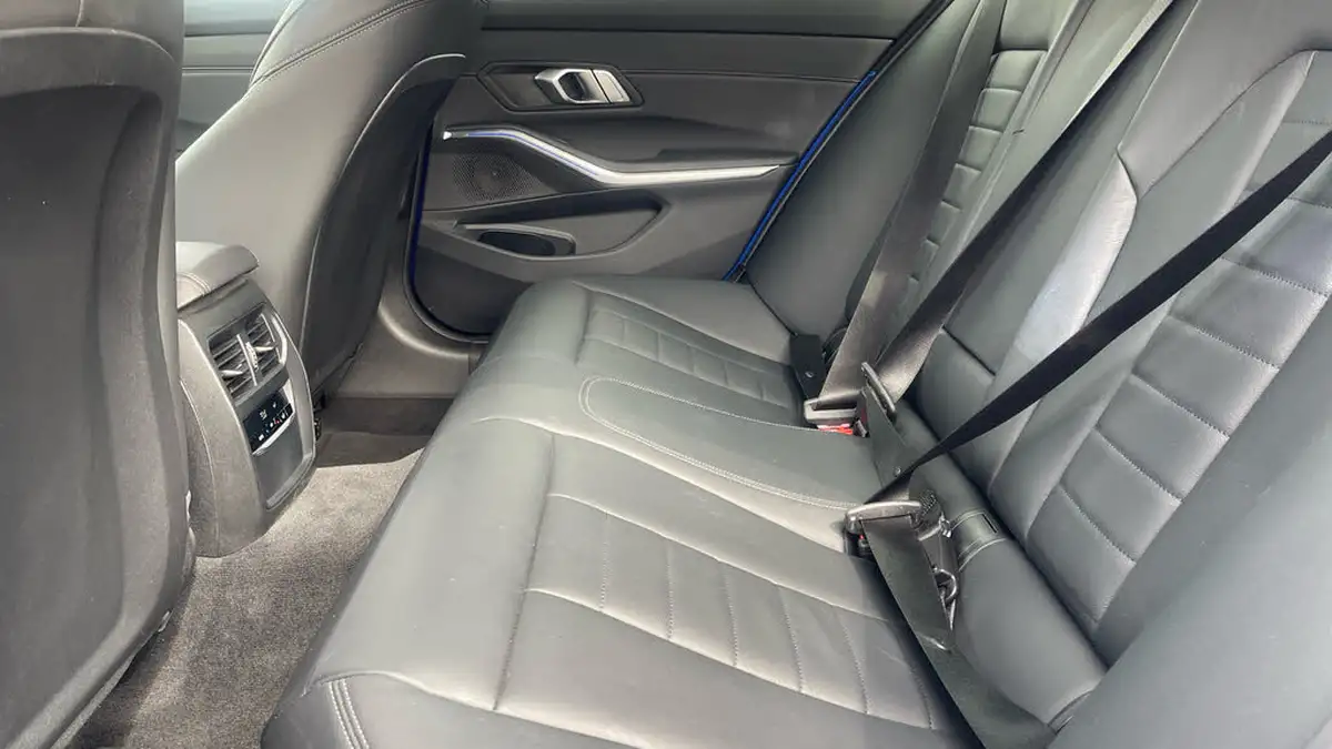 2021-bmw-3-series-big-13