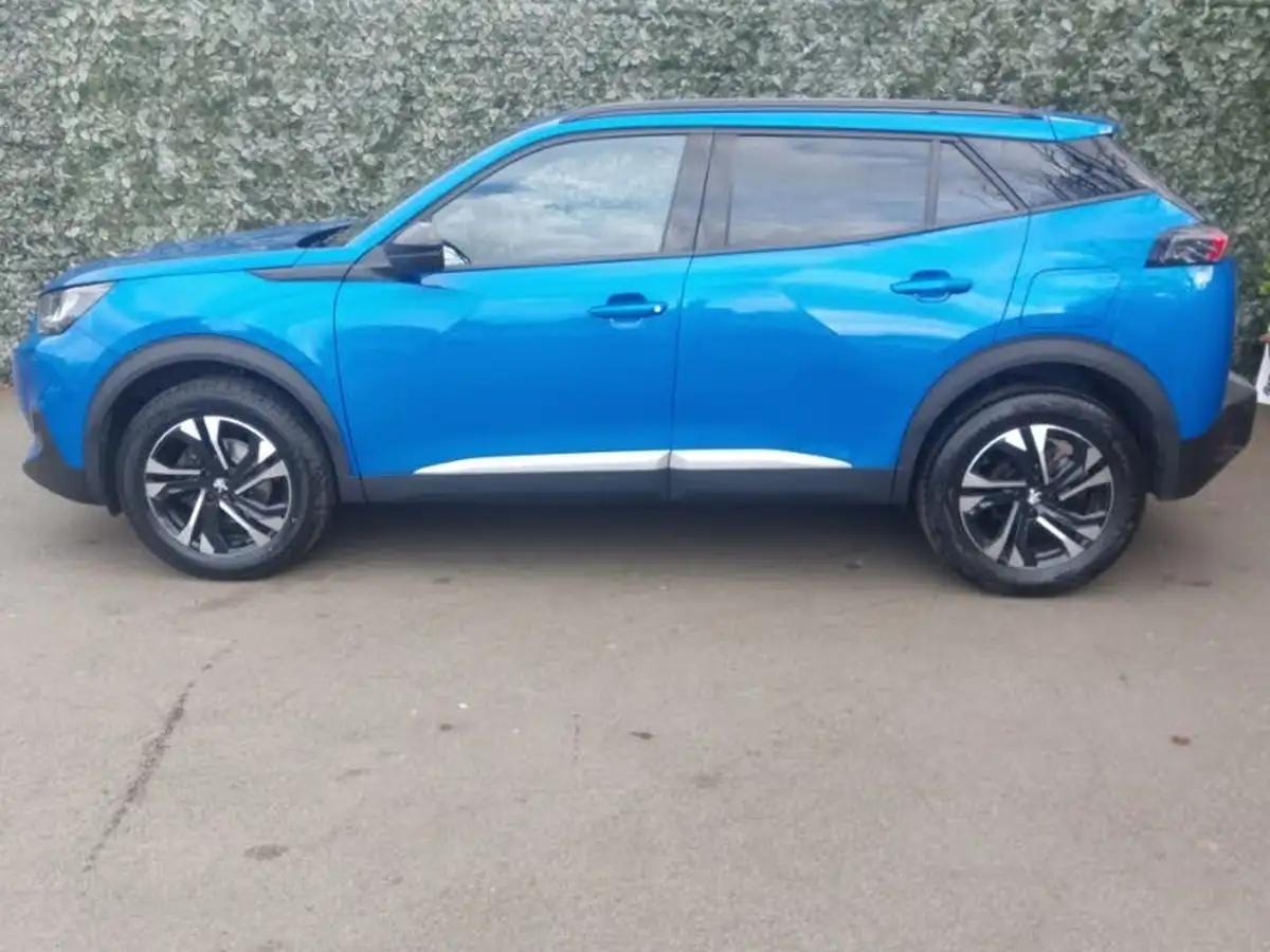 2023-peugeot-2008-suv-12-puretech-allure-premium-130bhp-eat8-big-3