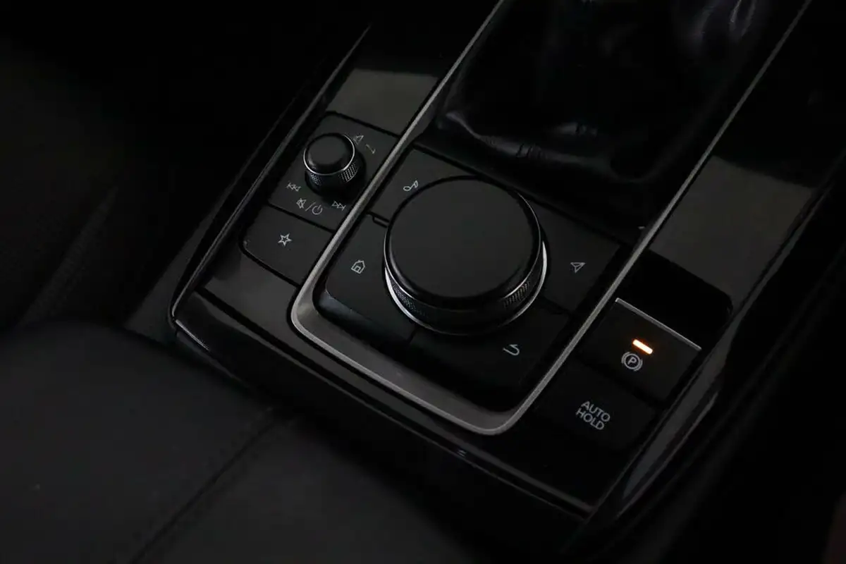 2023-mazda-cx-30-20-e-skyactiv-g-se-l-lux-big-23