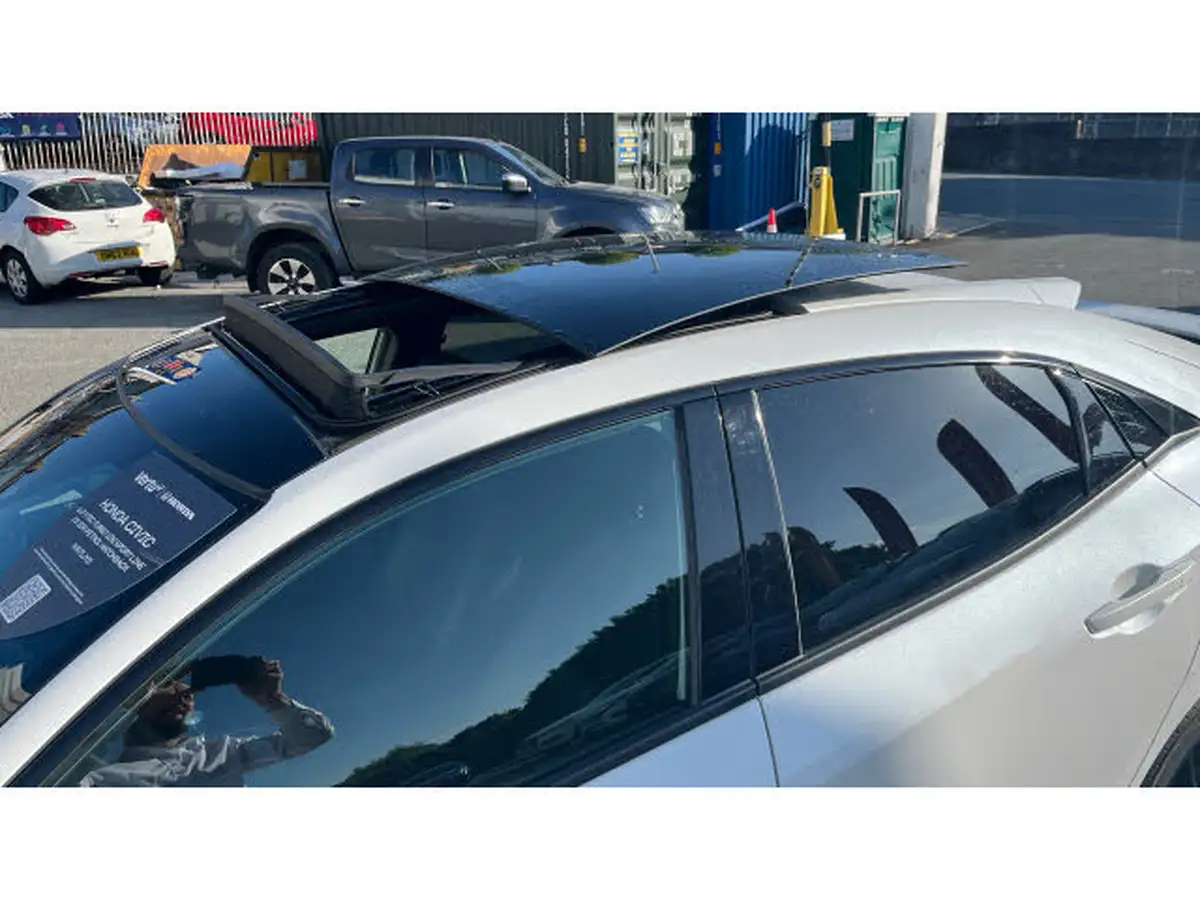 2021-honda-civic-10-vtec-turbo-ex-sport-line-big-23