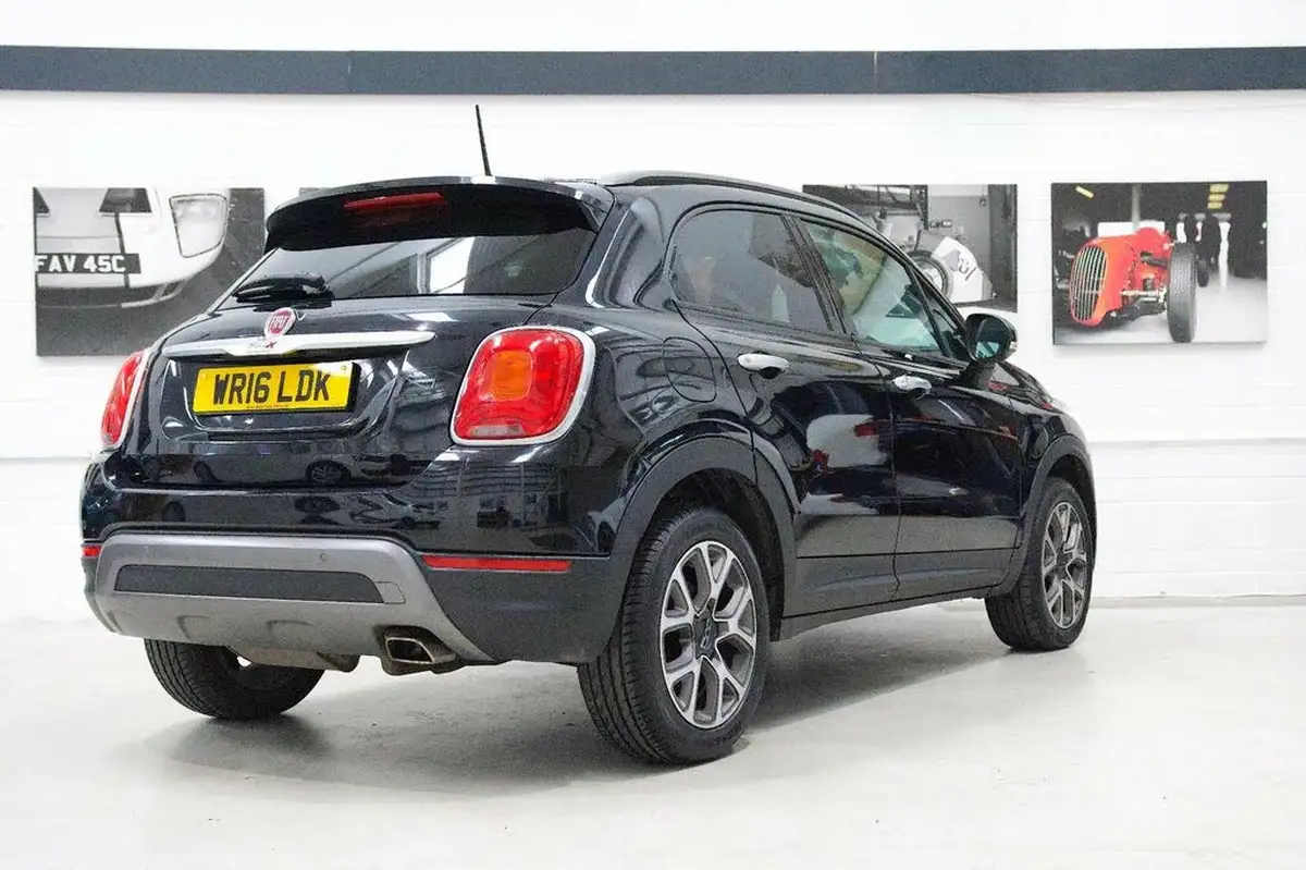 2016-fiat-500x-16multijet-cross-plus-big-2