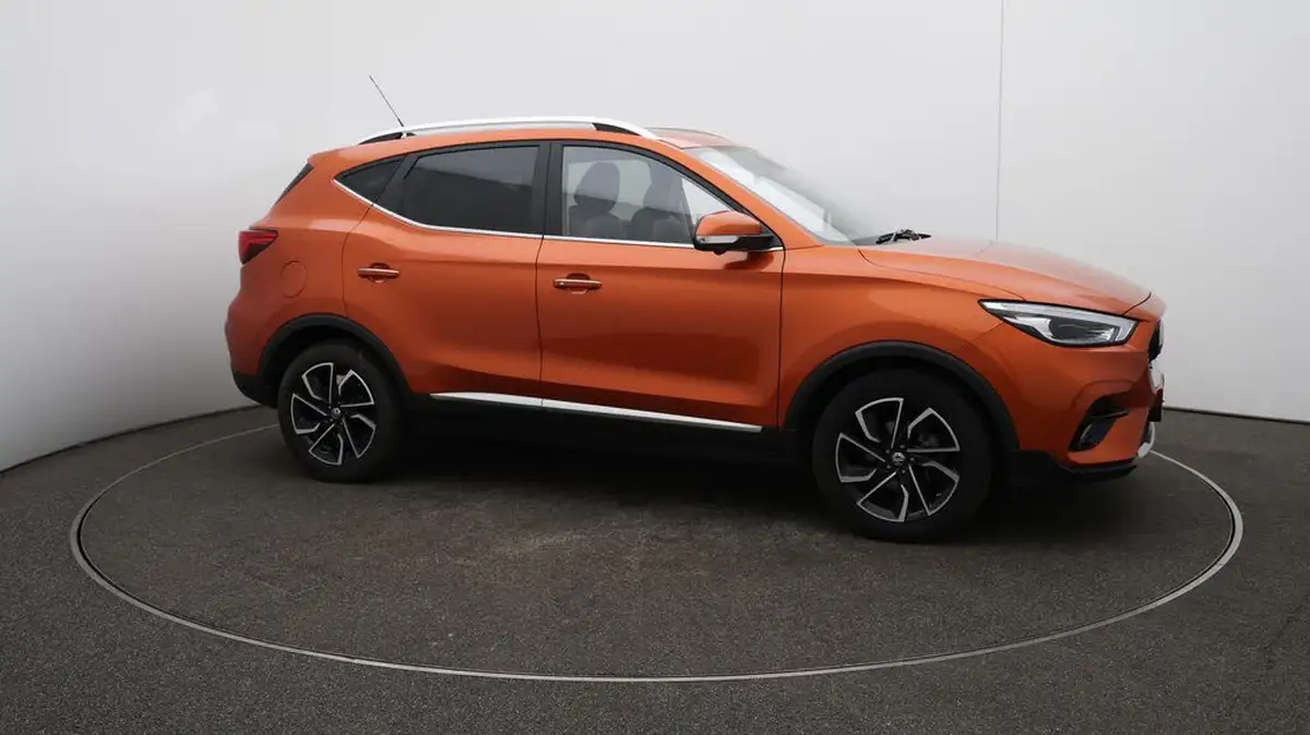 2022-mg-zs-suv-10t-gdi-exclusive-big-46