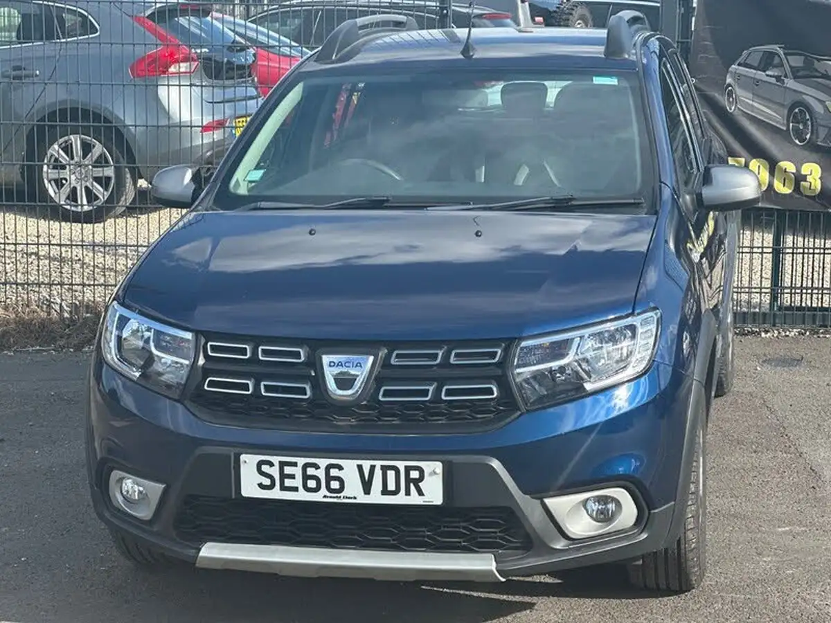 2017-dacia-sandero-stepway-09-tce-ambiance-big-1