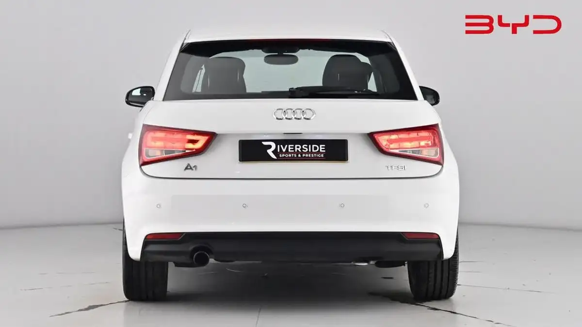 2016-audi-a1-10-tfsi-sport-hatchback-3d-big-9
