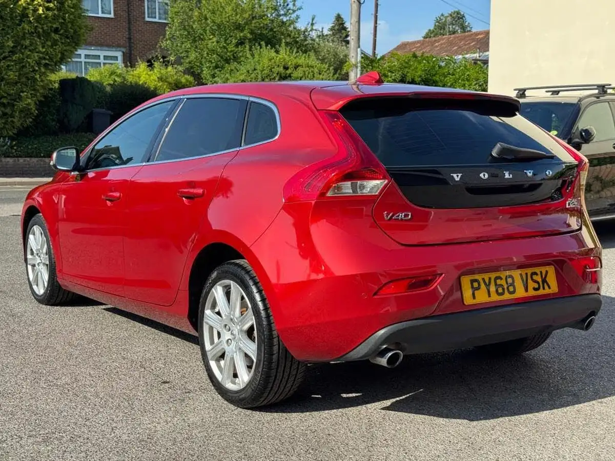2019-volvo-v40-20td-d2-inscription-big-5