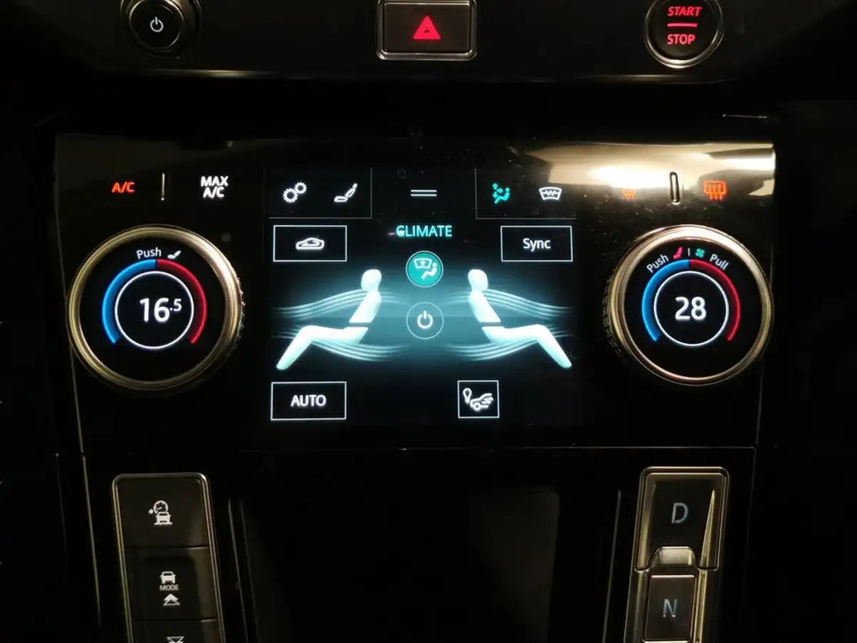2019-jaguar-i-pace-ev400-hse-big-26